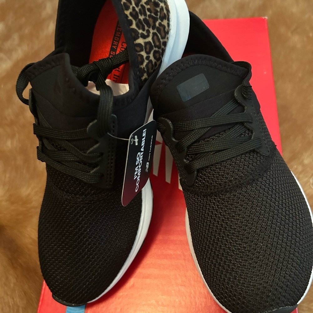 New Balance Women's Black and Leopard Sneakers